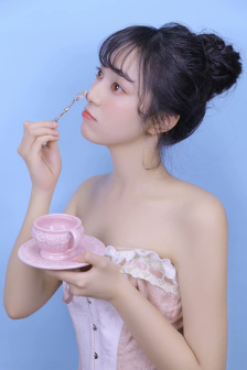 蜜桃影业传媒推广